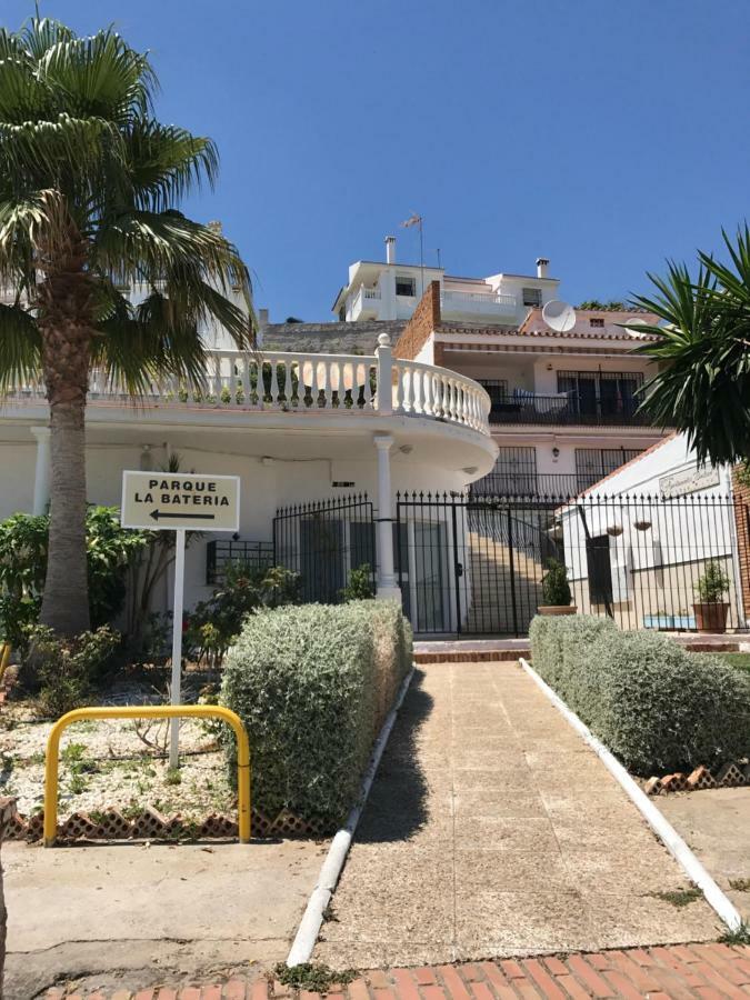 Apartamentai Torremolinos Exterior photo